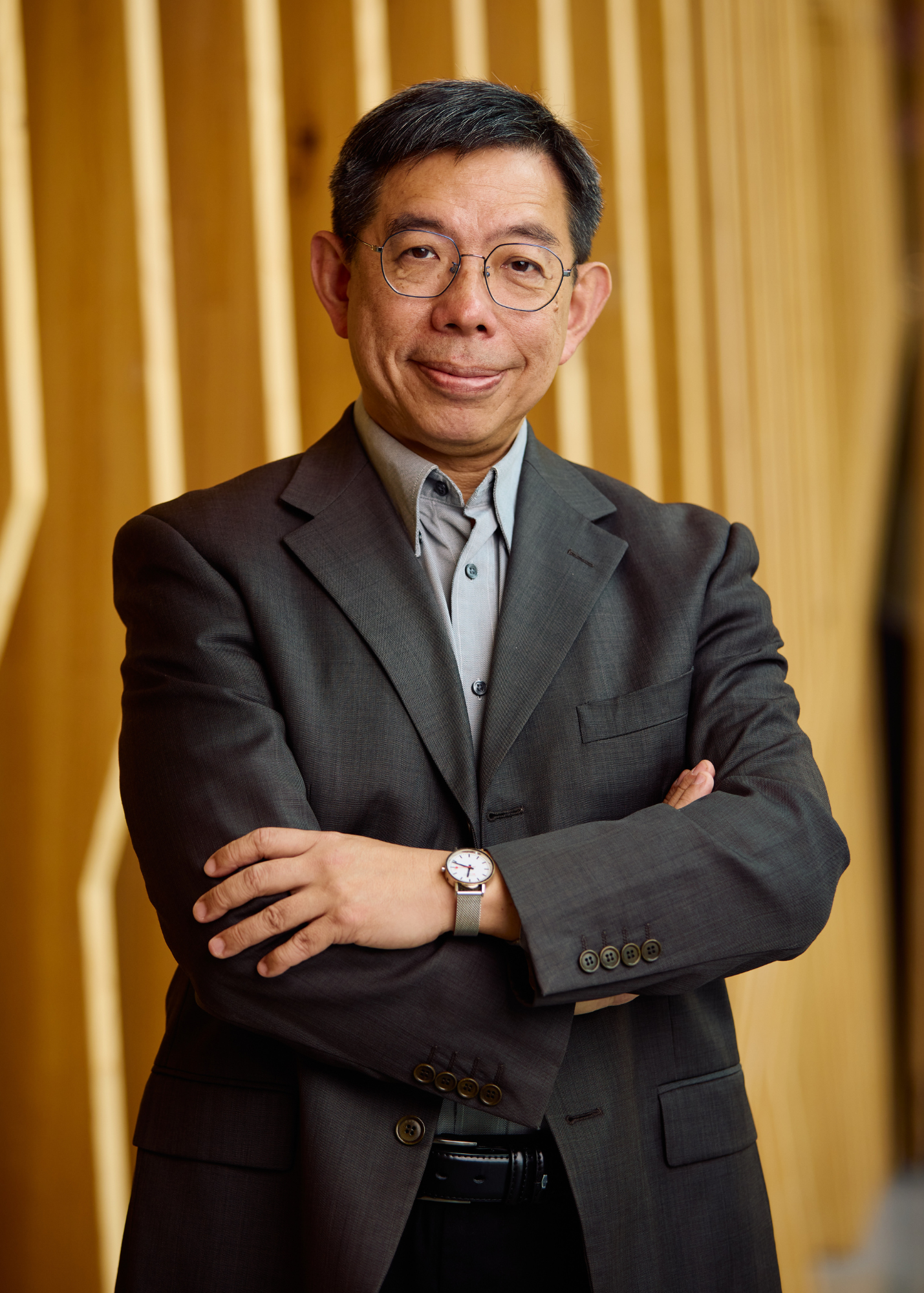 Professor Eric Chen picture
