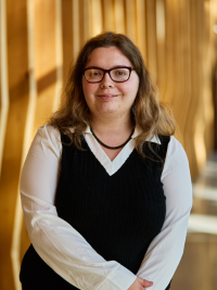 Winter Crane (she/her) picture