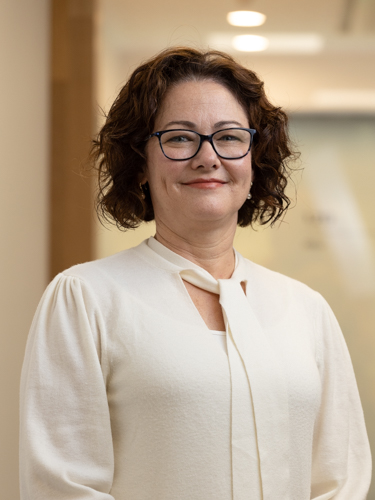 Dr Leanne Geppert picture